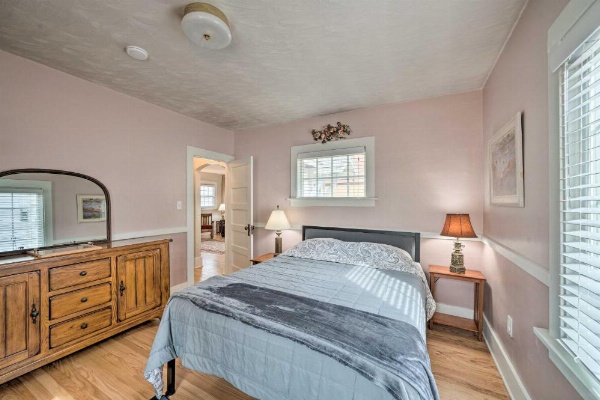 Well-equipped Cody Cottage 2 Miles to Cody Rodeo! image 13